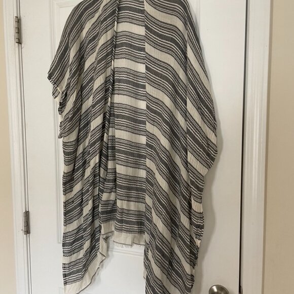 Anthropologie Striped Kimono - Picture 5 of 8